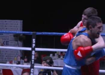 Boxe : revivez la finale Boubaka Wauters / De Neiva