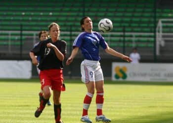 Bourges rebaptise un stade en hommage à Marinette Pichon