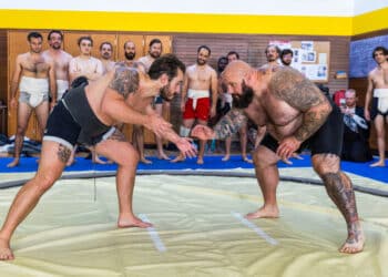 Un comeback du sumo à Paris en 2026 !