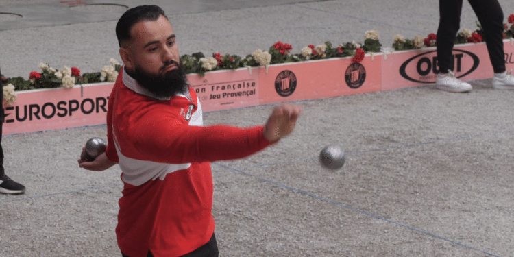 Trophée des Villes : Impitoyable, La Crau en finale