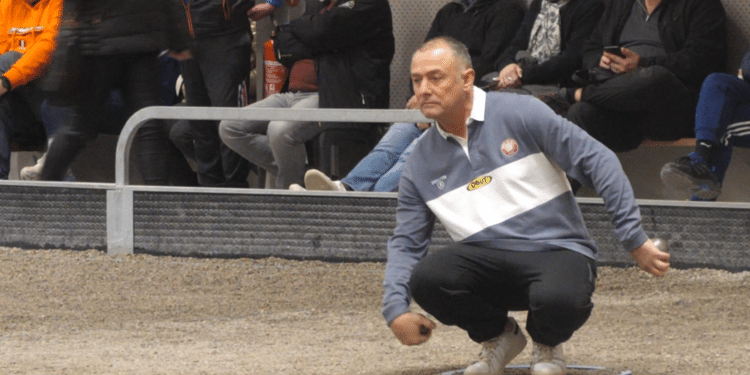 Trophée des villes : Affiches royales en quarts !