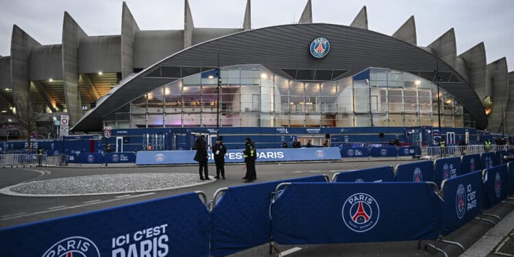 Football : le futur stade du PSG à Ris-Orangis ?