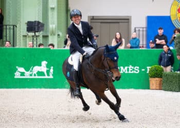 Équitation : Simon Delestre triomphe au Grand Prix du Saut Hermès