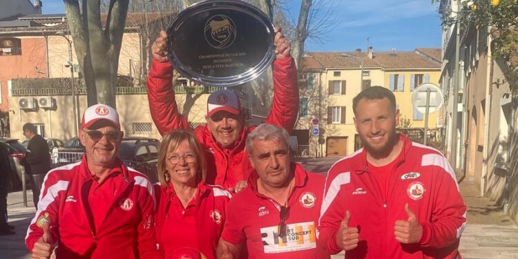 Pétanque : Saint-Tropez prend la main dans le Var