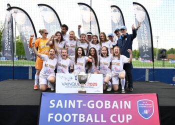 Football : HEC Paris triomphe à Clairefontaine