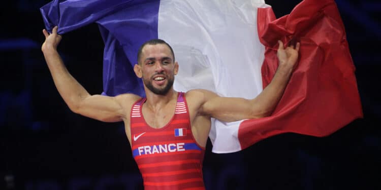 Lutte : une semaine en or pour les Bleus