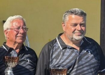 Pétanque : moment historique pour Quintais père et fils !