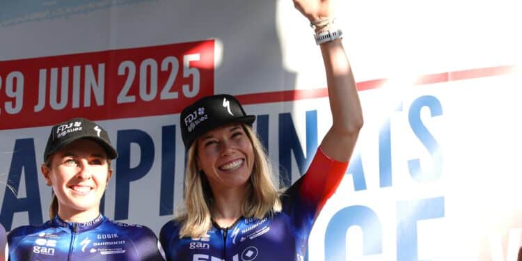 Cyclisme : Marie Le Net sacrée sur route !