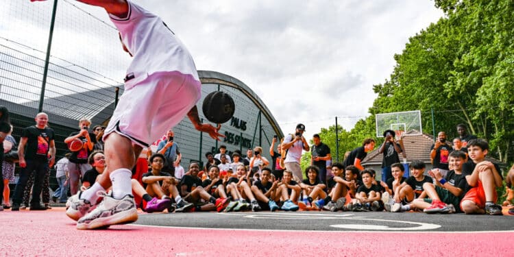 À Alfortville, le playground du Palais des sports fait peau neuve