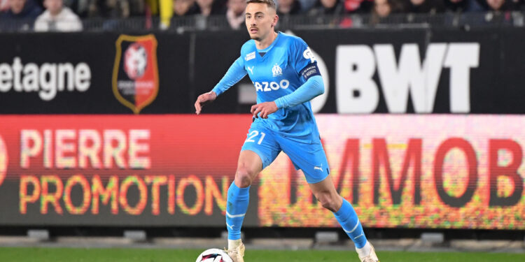 Football : à Rennes, l’arrivée de Valentin Rongier fait polémique chez les supporters