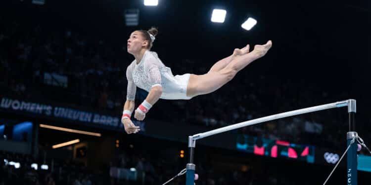 Gymnastique : Gina Chirilcenco suspendue après les propos de Kaylia Nemour
