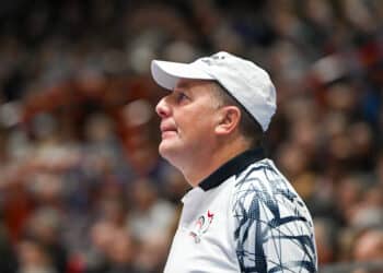 Pétanque : écrasés, les « papys français » déjà dehors !