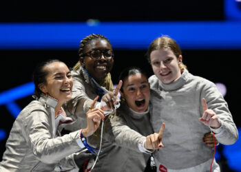 Escrime : les Bleues du sabre retrouvent le titre mondial !