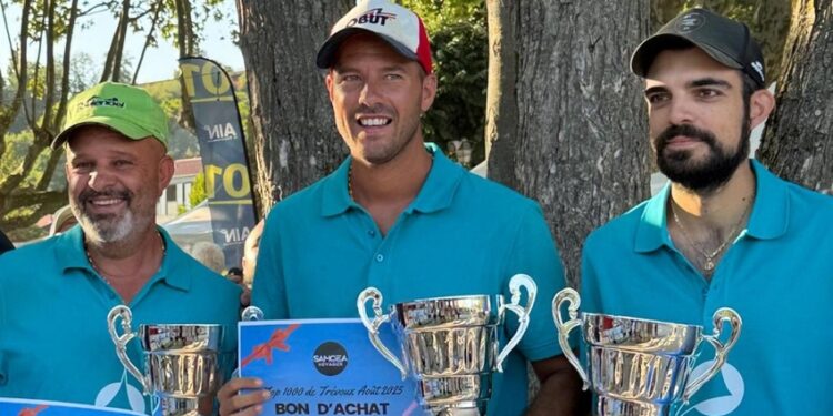 Pétanque : Rocher-Lacroix- Rizzi, une triplette de légende règne sur Trévoux !