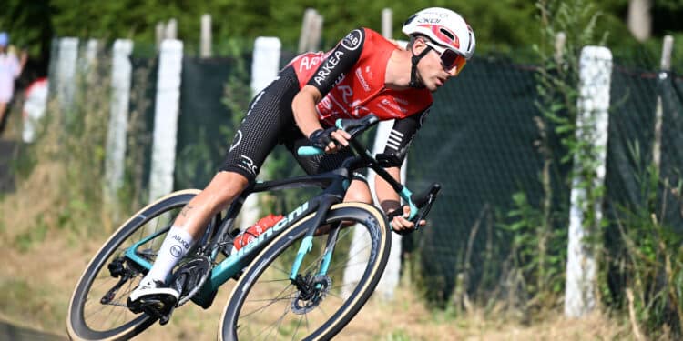 Cyclisme : après un Tour de France historique, quelle Vuelta pour Arkéa-B&B Hotels ?
