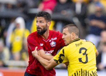 Football : Olivier Giroud débute parfaitement son aventure lilloise