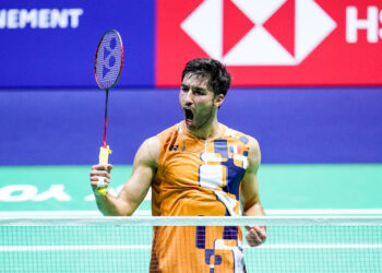 Badminton : roi du suspens, Toma Junior Popov enflamme Paris !