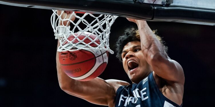 Basket : malgré l’argent cruel pour les Bleuets, des promesses pour la génération U18