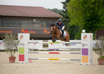 Equitation : la FFE s’associe à Acadomia pour renforcer son offre éducative