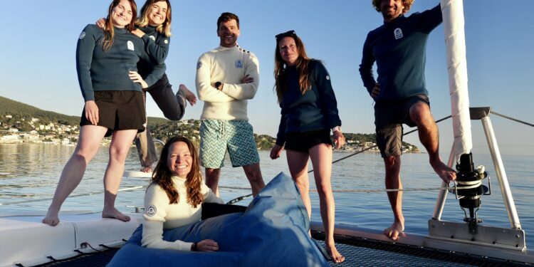 Traversée de l’Atlantique à la nage : le pari écologique et pédagogique de Swim For Change