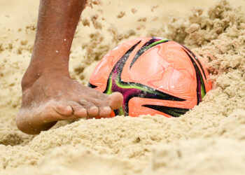 Les Bleus rivalisent mais s’inclinent en Superfinale de l’Euro Beach Soccer League