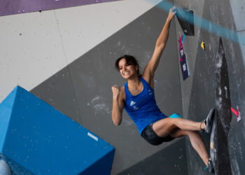 Escalade : Oriane Bertone vice-championne du monde, les Bleus rivalisent avec l’élite internationale
