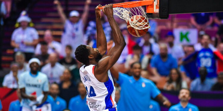 EuroBasket : 114 points pour la France, direction les 8e !