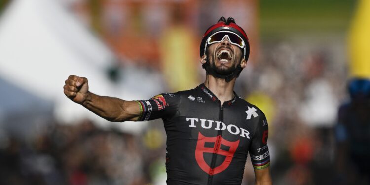 Cyclime : Au Québec, Julian Alaphilippe retrouve la gagne !