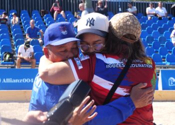Pétanque : la Thaïlande sacrée en tête-à-tête, Peyré en argent
