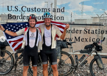 Ultracyclisme : Axel Carion réussit la traversée de la Great Divide en 26 jours