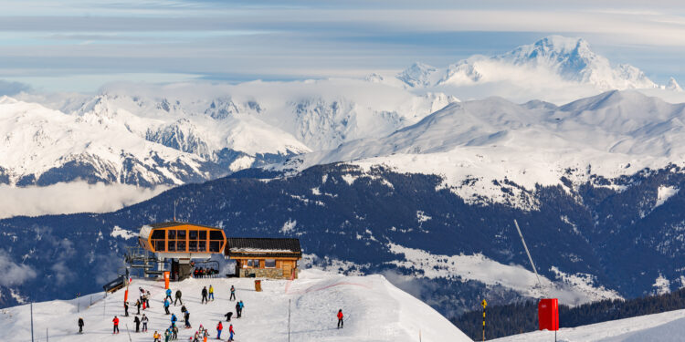 L’ESF souffle ses 80 bougies : huit décennies d’histoire, de passion et de montagne