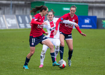 Lille célèbre les 10 ans du LOSC féminin avec une exposition photographique
