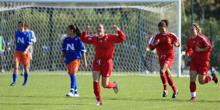 Football : la FFF renforce l’action des clubs sur tout le territoire