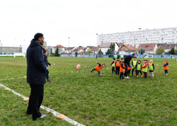 Bouger en famille : pourquoi la Fédération Française Sports pour Tous mise sur les parents