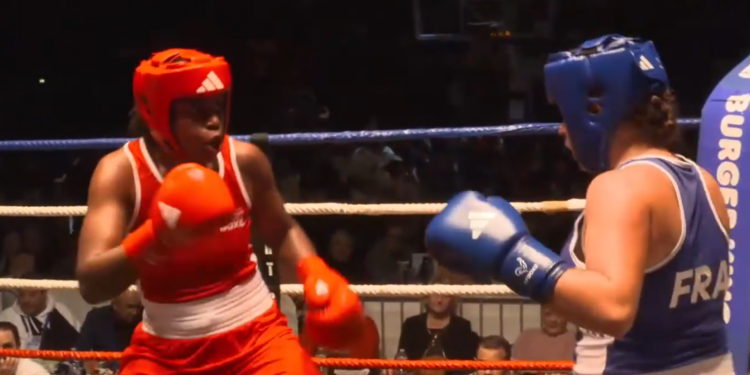 Championnats de France de boxe 2026 - REPLAY : Solana Ayivi / Valinka Huvelin (75kg)