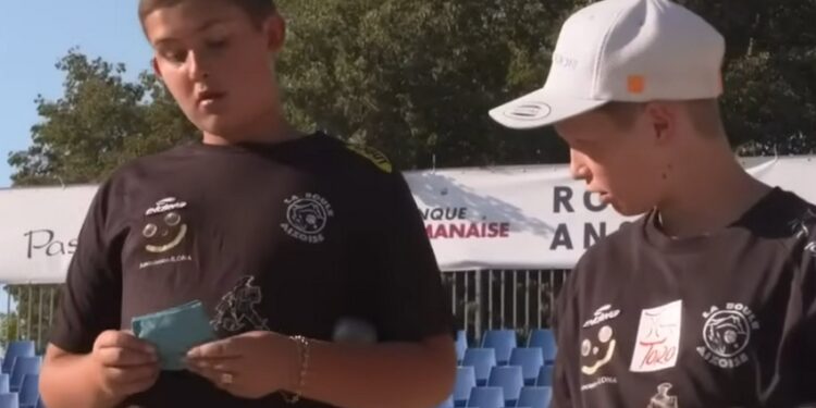 REPLAY - Pétanque : Szczotkowski / Gabarre à Romans-sur-Isère (Finale triplette cadets)