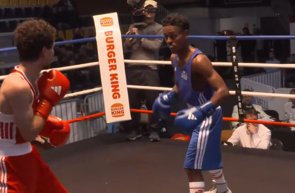 Championnats de France de boxe 2026 - REPLAY : Zakarya Bouahouak / Larry Tevanee (50kg)