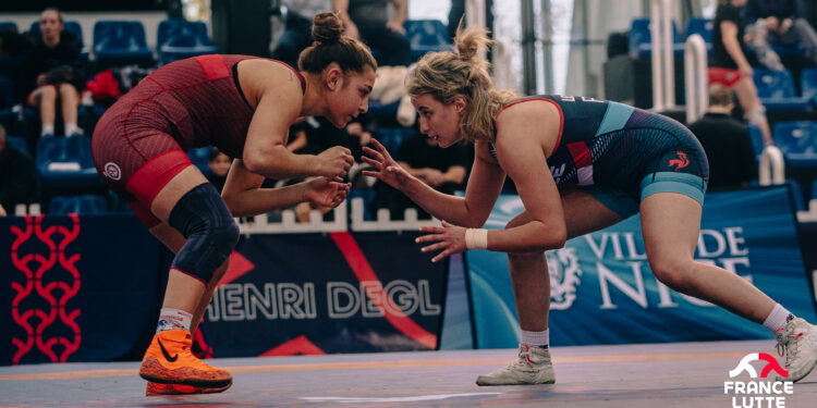 Lutte : début d&rsquo;un nouveau cycle pour les féminines