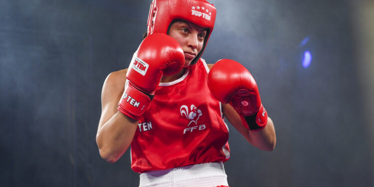 Boxe : à Uzès, Émilie Sonvico a trouvé son équilibre pour viser le sommet