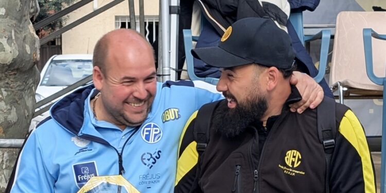 Pétanque : Robineau - Doerr, la revanche des « mis de côté »