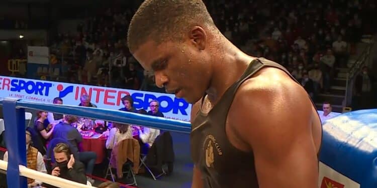 Christophe Mbori : "Un très gros combat et une dernière chance"