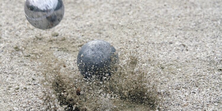 Pétanque : révolution sur les terrains, la Boule IA débarque !