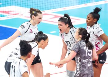 Volley : Mulhouse et Paris soulèvent la Coupe de France