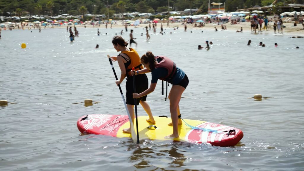 À Bormes-les-Mimosas, le sport comme art de vivre, certifié par le label "Ville Active et Sportive"