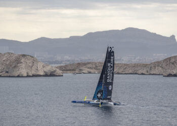 Voile : de la Méditerranée à la Gironde, le Maxi Banque Populaire XI reprend la mer