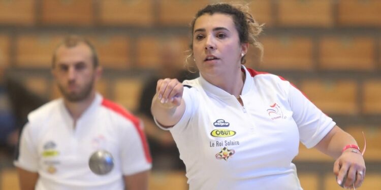 Pétanque : deux corrections pour parfaitement lancer les Bleus !
