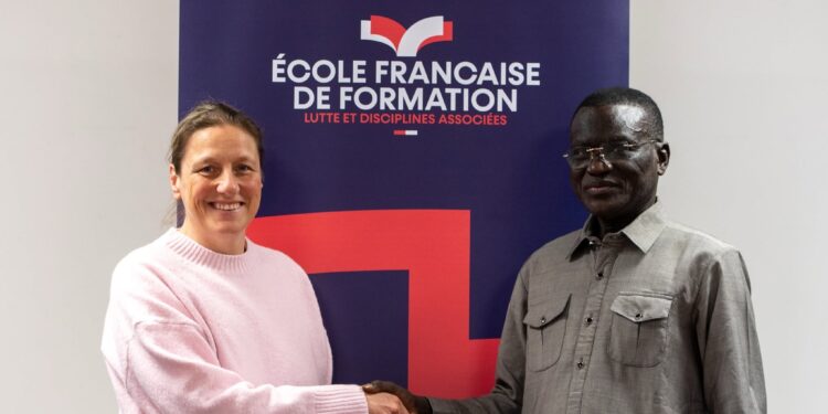 Lutte : la Fédération Française de Lutte et le Sénégal main dans la main