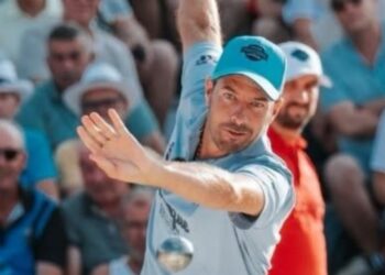 Masters de Pétanque : au bout du suspense, Dylan Rocher s'en sort et défie Bonetto !