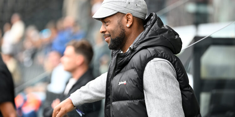 Frédéric Piquionne : « Le padel me permet de retrouver l’esprit de groupe qui me manque »