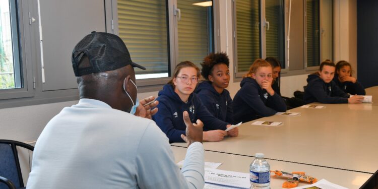 Quand Zidane valide la lecture, les centres de formation se mettent au diapason ?